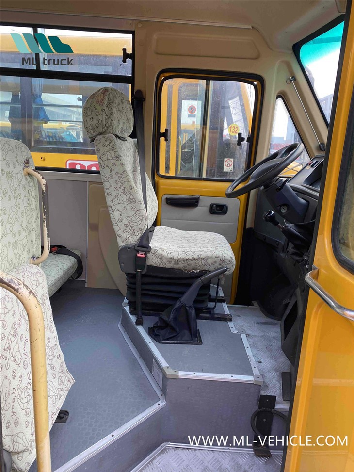 Used WuLing 19-seater Bus School Bus 303677