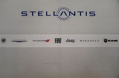 أكثر من 350000 مركبة! شركة Stellantis تصدر استدعاءً على نطاق واسع في الخارج!