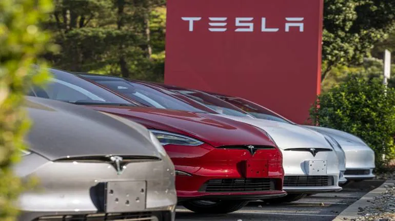 Tesla Sends Company-wide Email: Global Workforce Reduction Of 10%