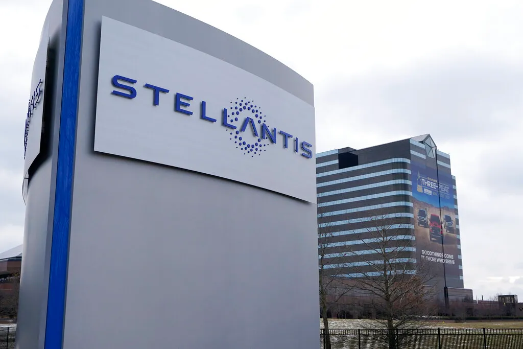 Stellantis تخفض توقعاتها المالية لعام 2024
